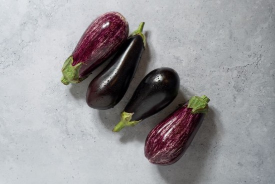Настои трав и солома. Как вырастить вкусные баклажаны?